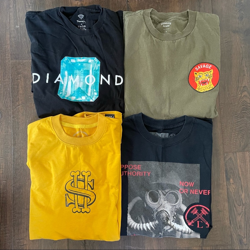 4 Logo & Graphic Mix&Match T-shirt Bundle